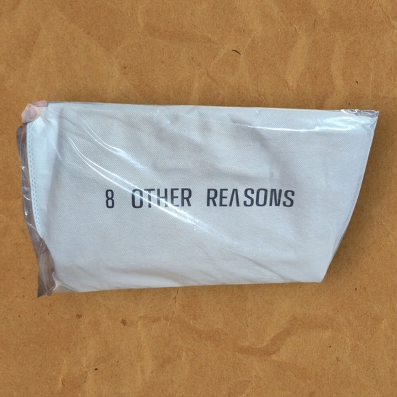 NWT 8 Other Reasons Elegant Cream Slouchy Bucket Bag - Picture 10 of 10